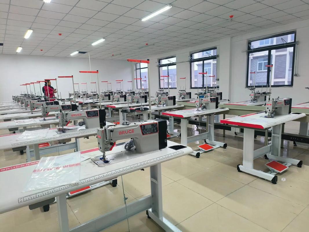 布鲁斯坦克4000电脑平车 卓越性能，让好产品自己说话